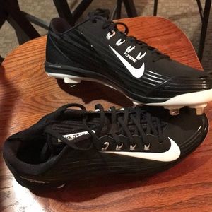 Nike Baseball Vapor Cleats Size 12 (BRAND NEW)